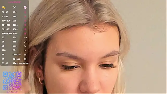BrynnHolverson webcam