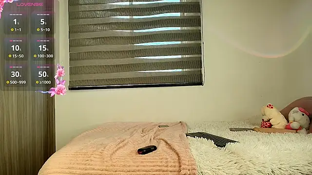 mxli_divine_ webcam