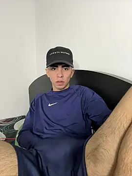 michaell_twinkk webcam
