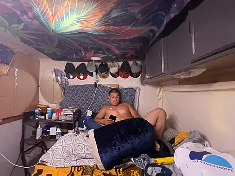 OmarSalasxh33 webcam