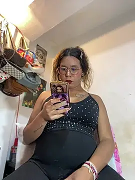 GoddessAlix webcam