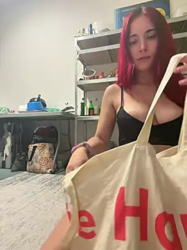 sexymelli18's room