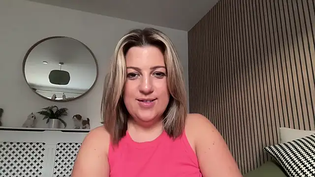 MsBelleWarick
