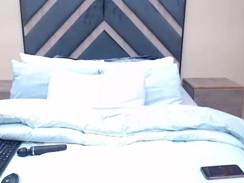 NikkiDickSavage webcam