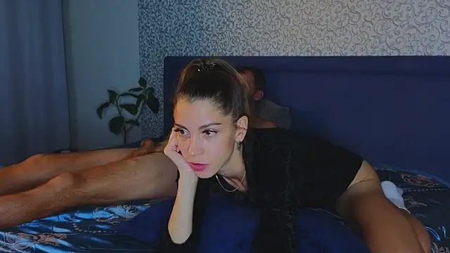 Kristi_Wolf webcam