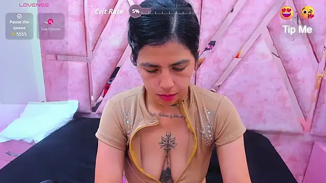 CataleyaLars20 webcam