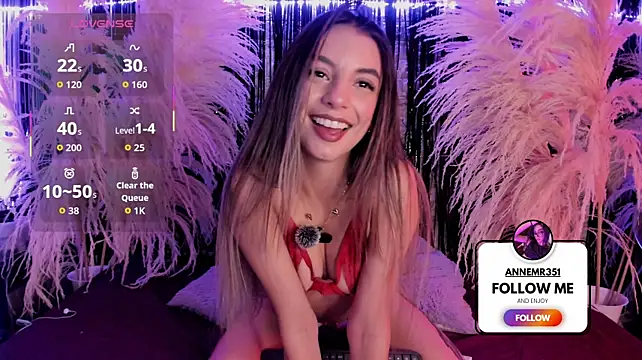 MaryAnneeXOO webcam