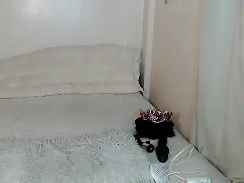 urcurlydiva webcam