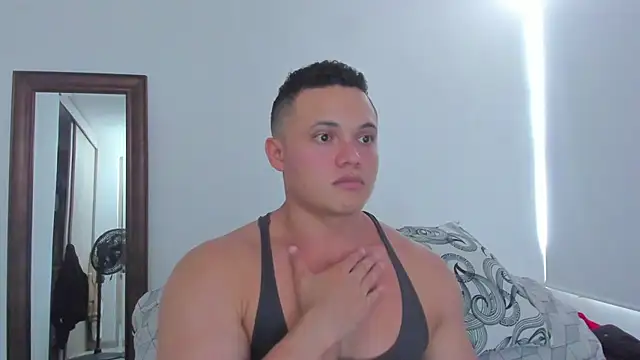 KingLevi01 webcam