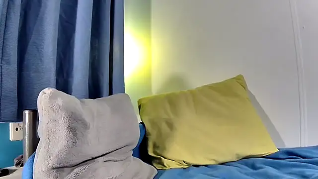 Leila_cam18 webcam