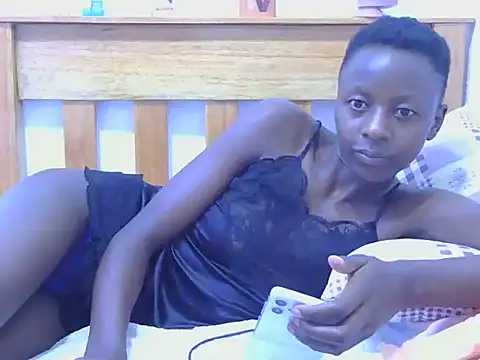 zuhura69 webcam