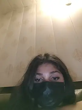 Sonam-87 live cam on StripChat