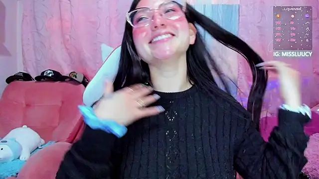 lucy_neil webcam