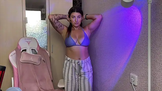 Katrin__kiss webcam