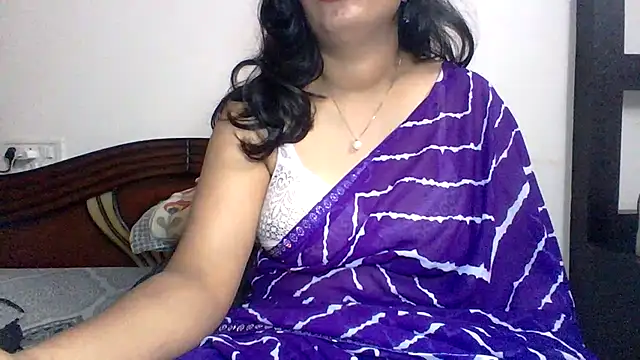Kannada-Anu-Anu2002 live cam on StripChat