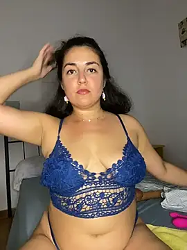 sweetrosedance live cam on StripChat