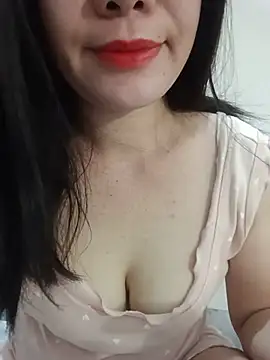 Bondgirl_9 live cam on StripChat