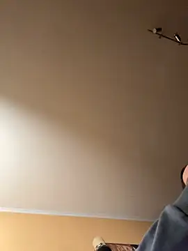 SpanishYoungGirl webcam