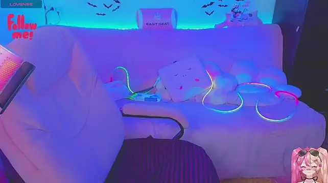 Lolisuccub webcam