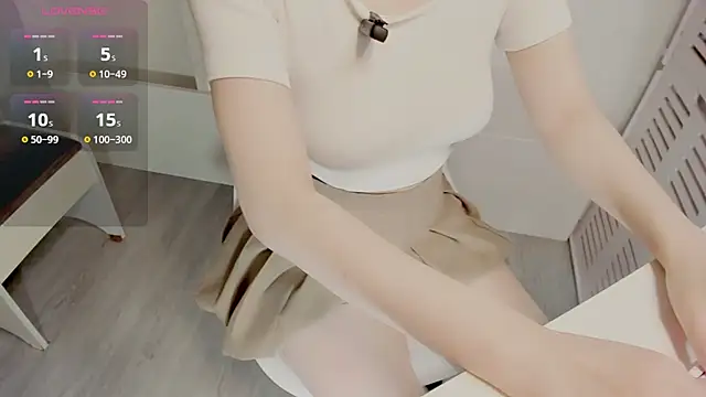 mimi_babyyy webcam