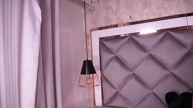 crystal_gilton webcam