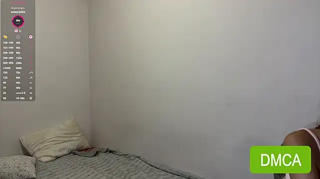 JuliaPierce webcam