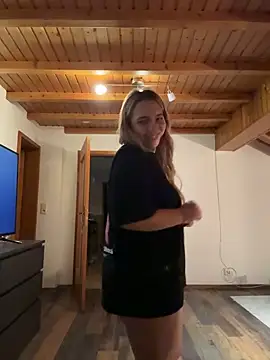 Naomi-Klein webcam