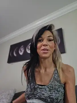 lil_jiggly webcam