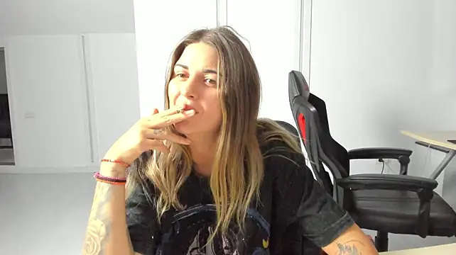 TiffanySweet webcam