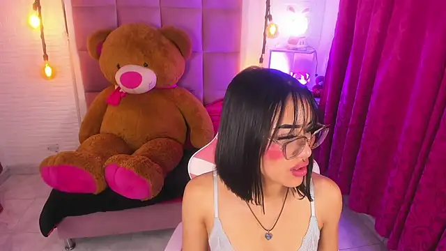 Kysha_Lipss webcam