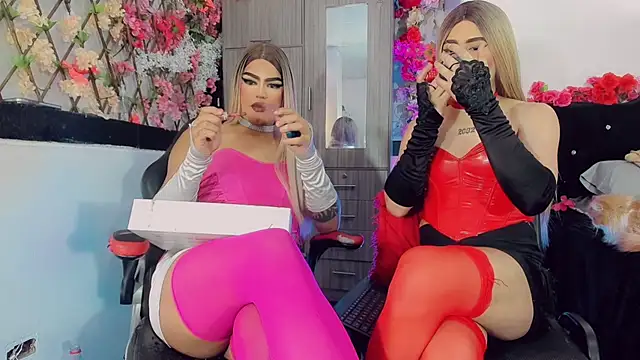 Thiara_veky_ webcam