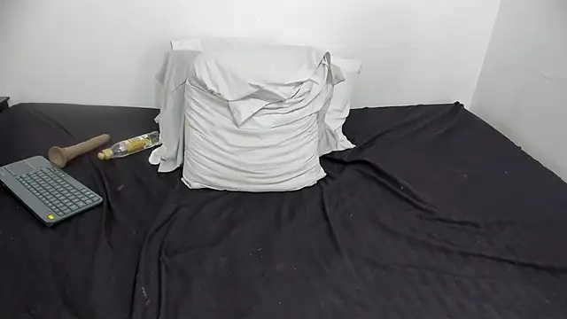 esmeralda_jenn11 webcam