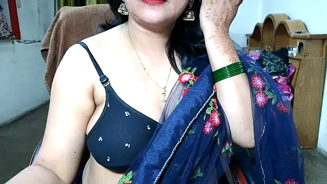 Cute_Mahi22 webcam