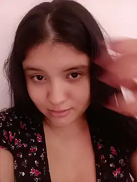 Pervyangell webcam