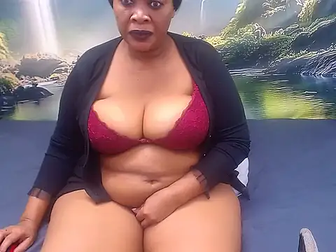 BLACKMILF4U webcam