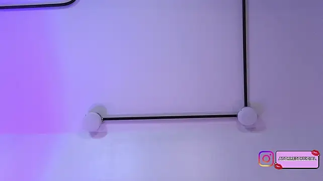Angela_Torres_ webcam