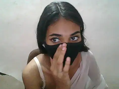 Shanaya_xo webcam