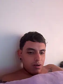 TommyHolland webcam