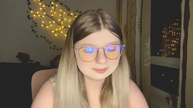YukiBlush webcam