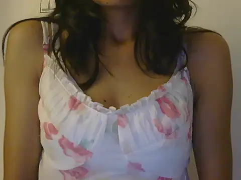 ruhina11 webcam