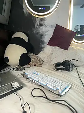 AngelLatinBoy webcam
