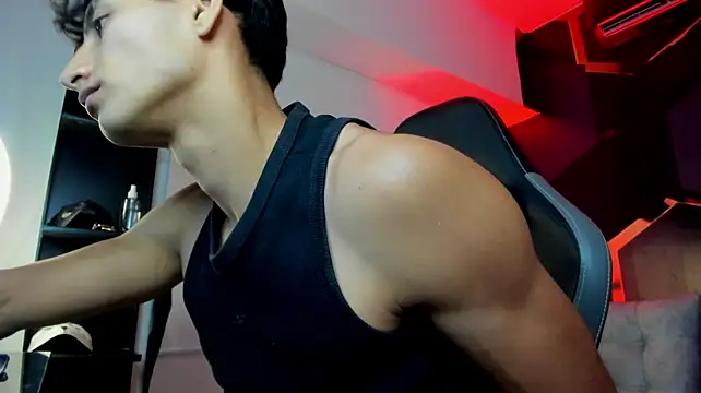 MaxiimoRomano_ webcam