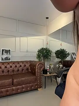 ava_blue (F young) - Fucky pussy in ride torso + cum