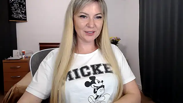 ParadiseAlina webcam