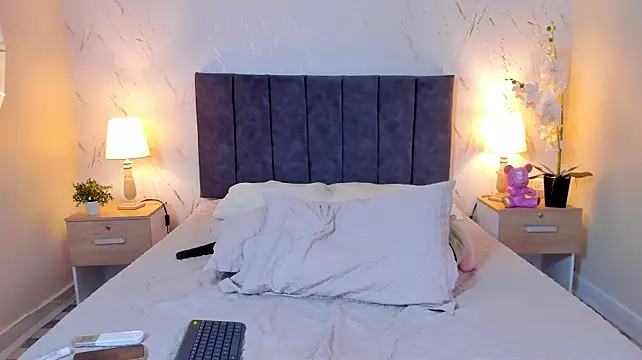 Emilly_Beaumont webcam
