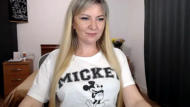 ParadiseAlina webcam