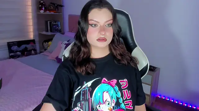OphelianaRose33 webcam