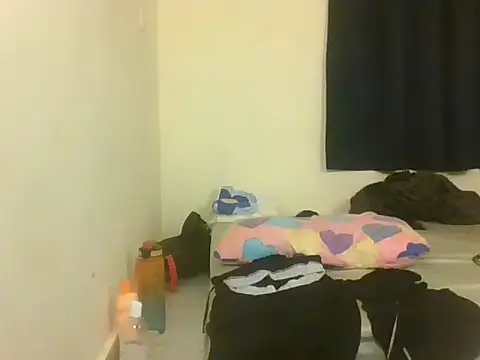 prettymarir webcam