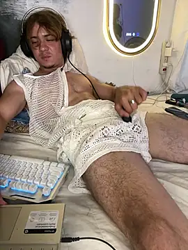 AngelLatinBoy webcam