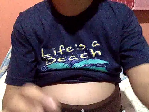 spankmybootyxxx live cam on StripChat